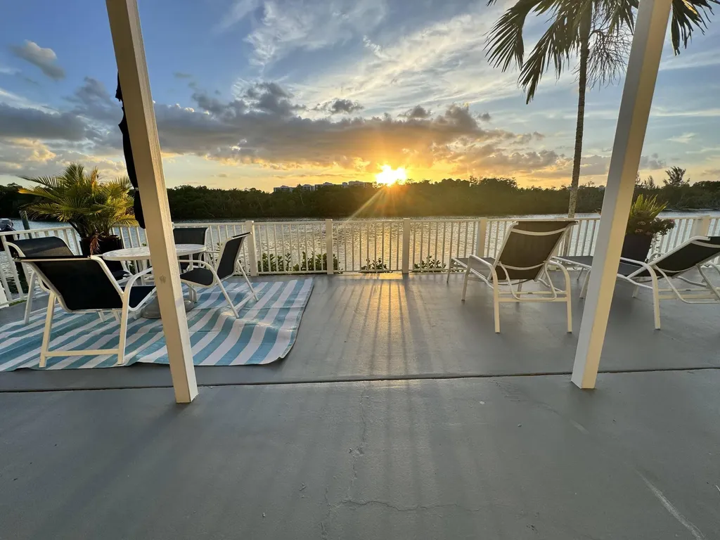 1170 Edington Marco Island FL 34145