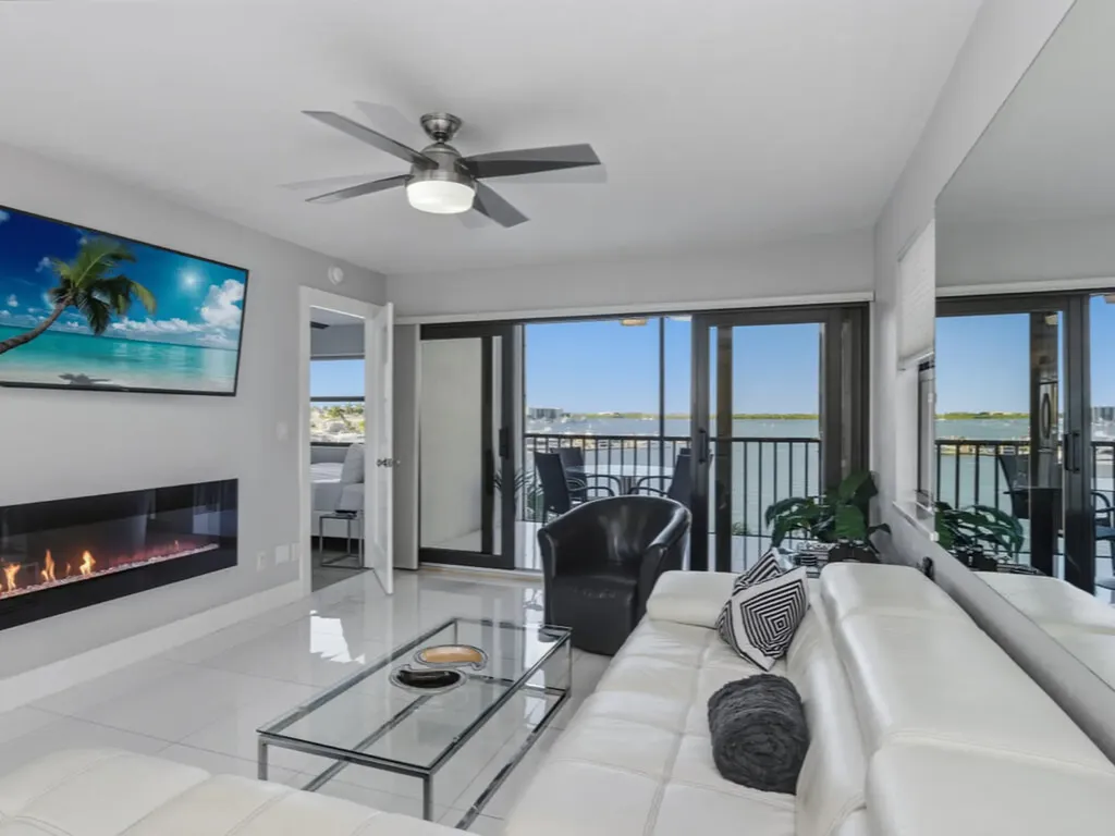 1003 Anglers Cove Marco Island FL 34145