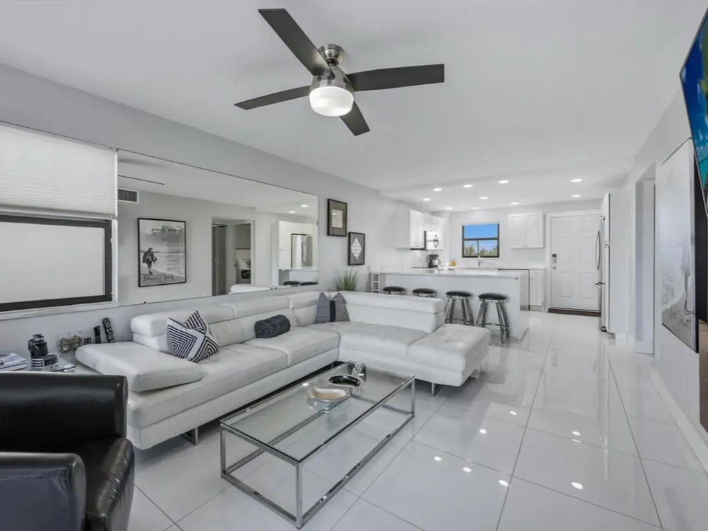 1003 Anglers Cove Marco Island FL 34145