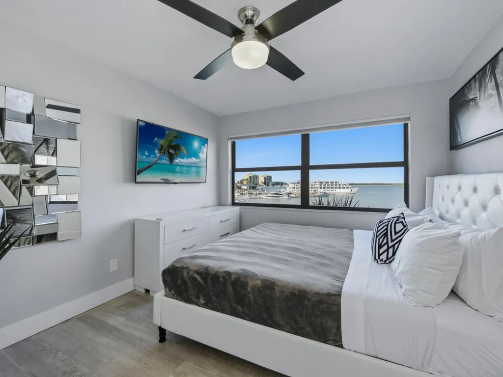 1003 Anglers Cove Marco Island FL 34145