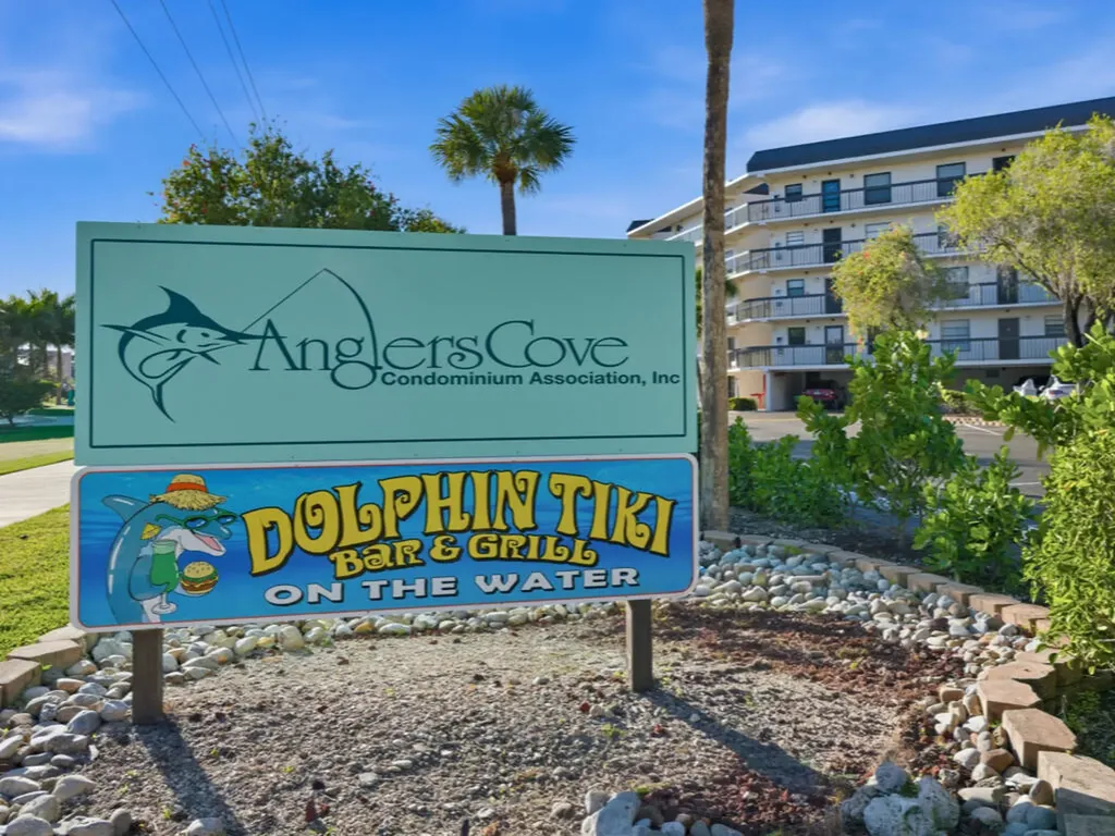 1003 Anglers Cove Marco Island FL 34145