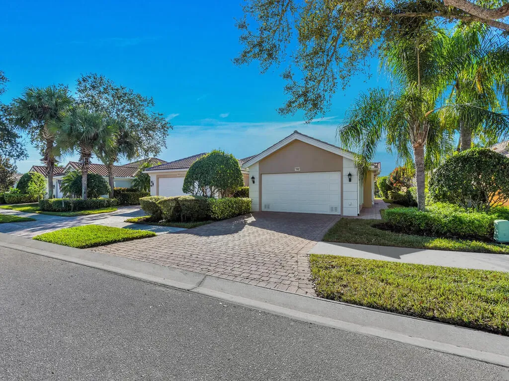 7892 Umberto Court Naples FL 34114