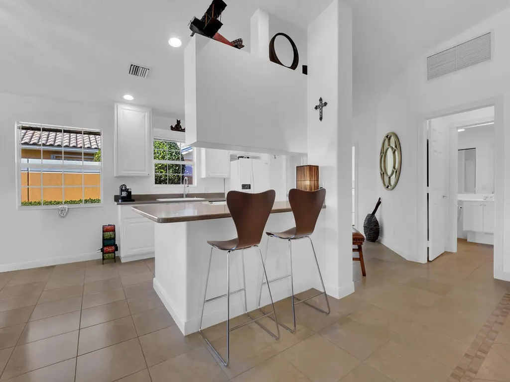 7892 Umberto Court Naples FL 34114