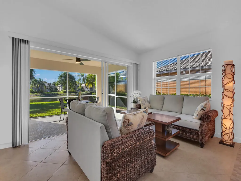 7892 Umberto Court Naples FL 34114