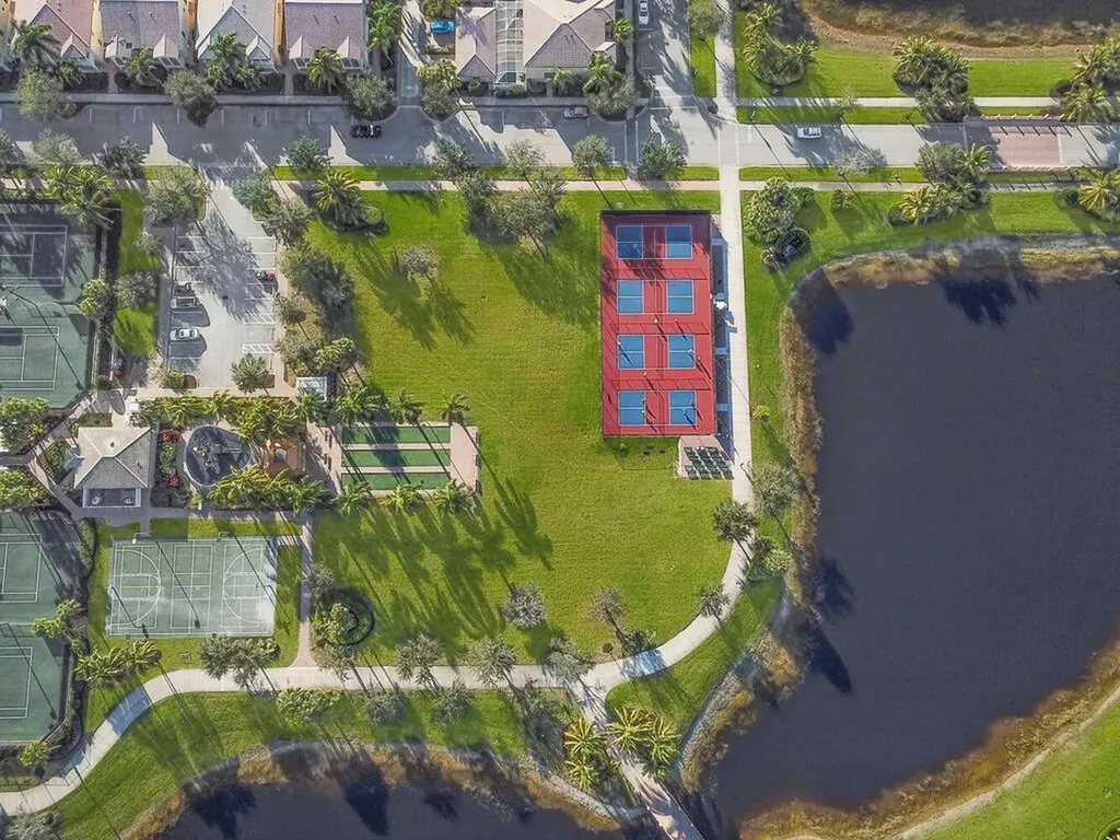 7892 Umberto Court Naples FL 34114