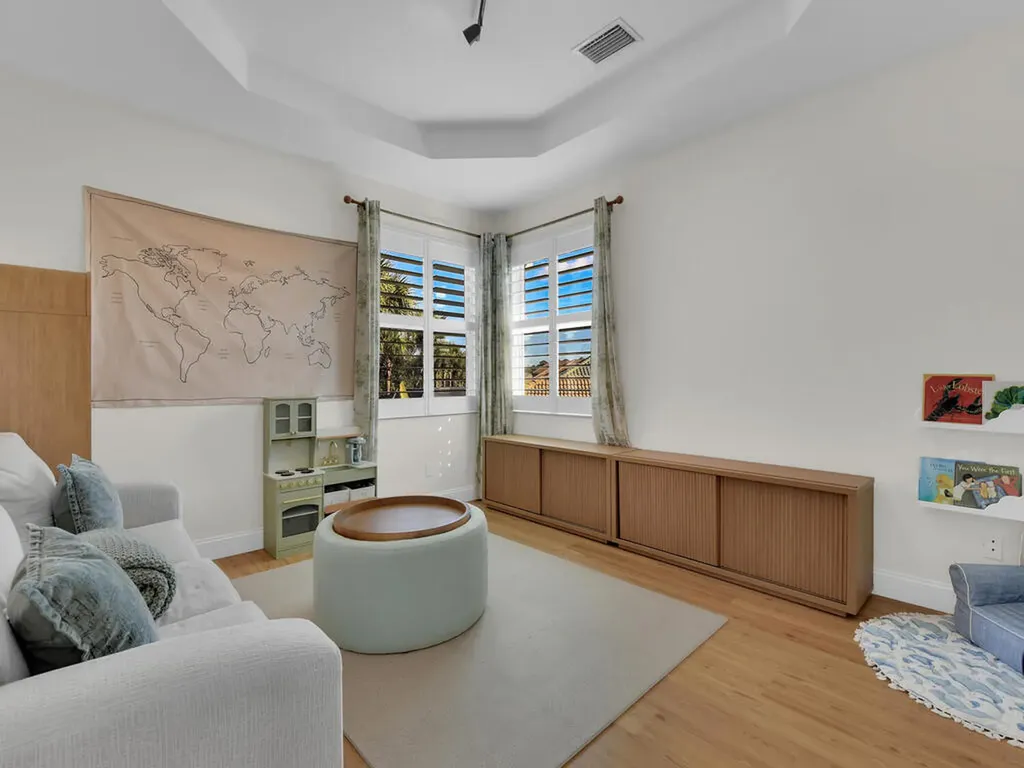 7851 Founders Circle Naples FL 34104