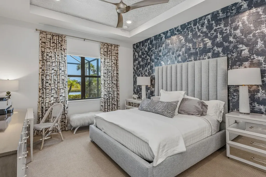 2756 Amaranda Court Naples FL 34114