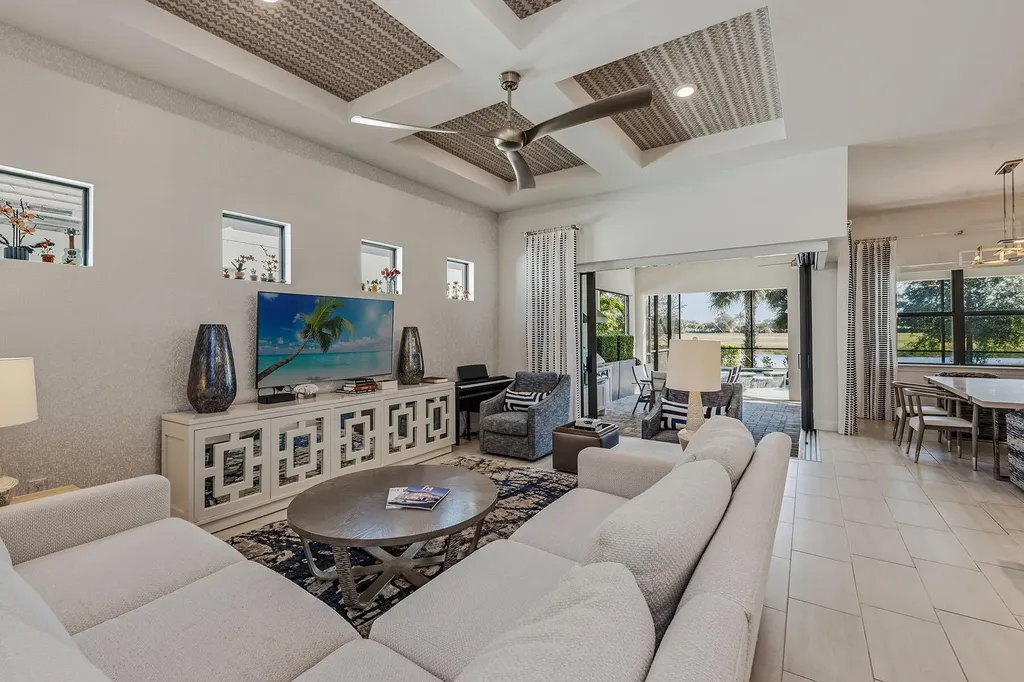 2756 Amaranda Court Naples FL 34114