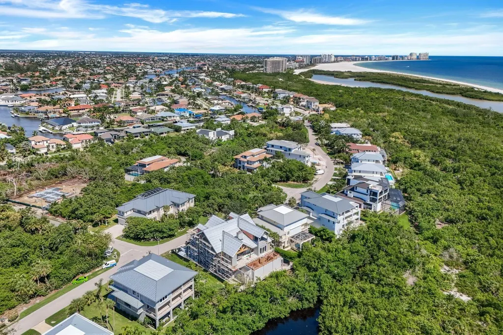 700 Waterside Drive Marco Island FL 34145