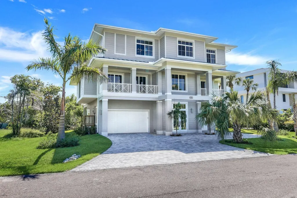 700 Waterside Drive Marco Island FL 34145