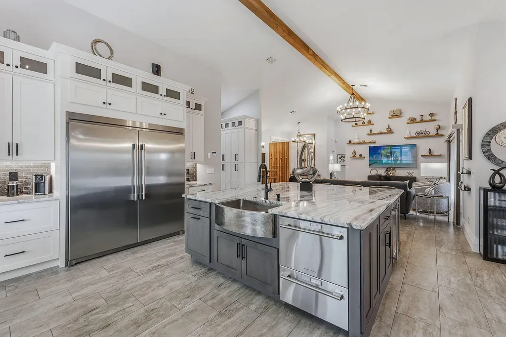 123 Newport Drive Naples FL 34114