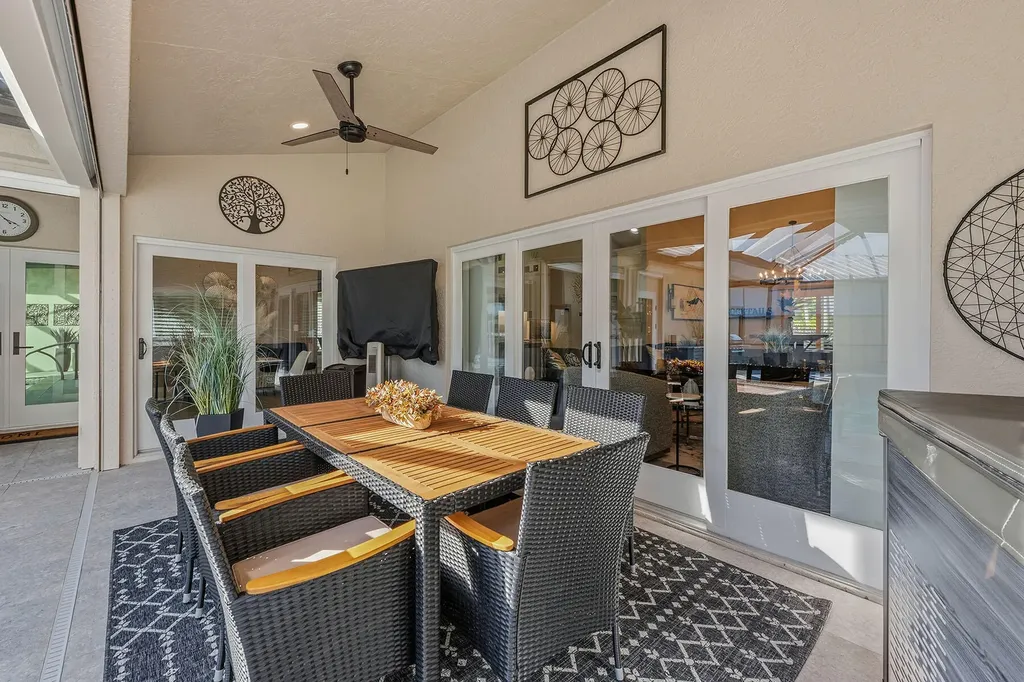 123 Newport Drive Naples FL 34114