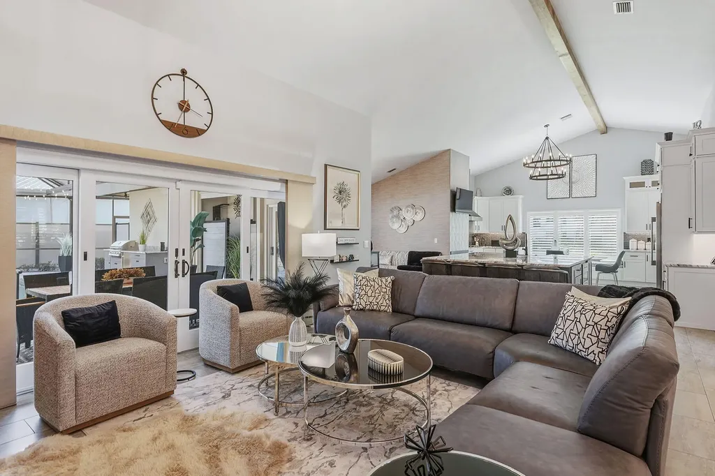 123 Newport Drive Naples FL 34114