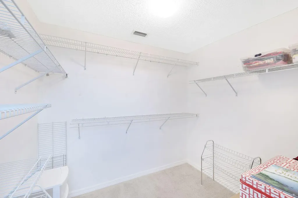 192 Furse Lakes Circle Naples FL 34104