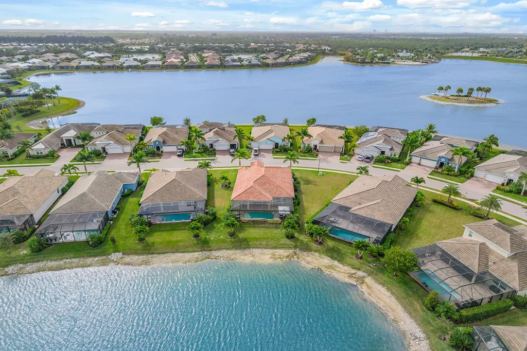 14685 Kelson Circle Naples FL 34114