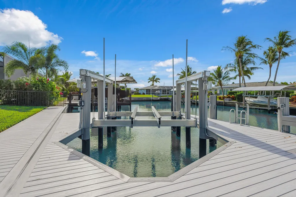 920 Iris Court Marco Island FL 34145