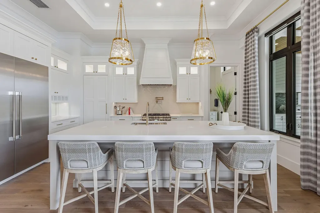 920 Iris Court Marco Island FL 34145