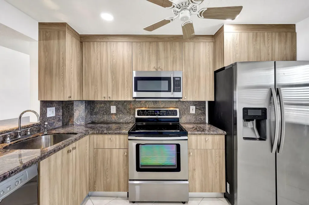 320 Seaview Marco Island FL 34145