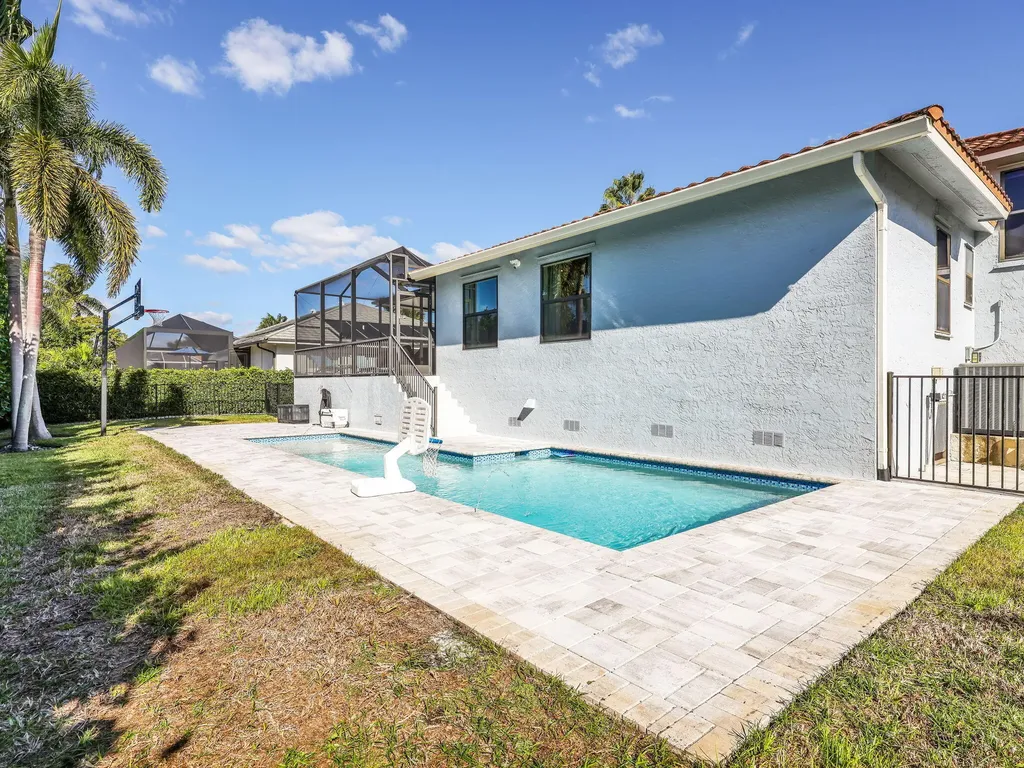 188 Columbus Way Marco Island FL 34145