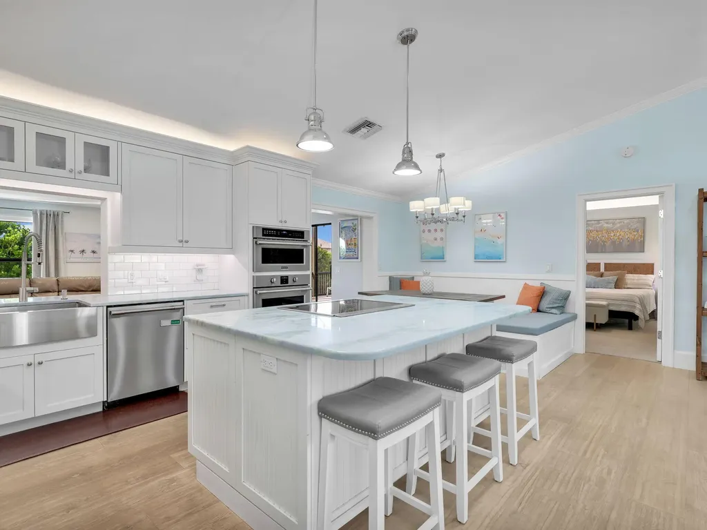 188 Columbus Way Marco Island FL 34145