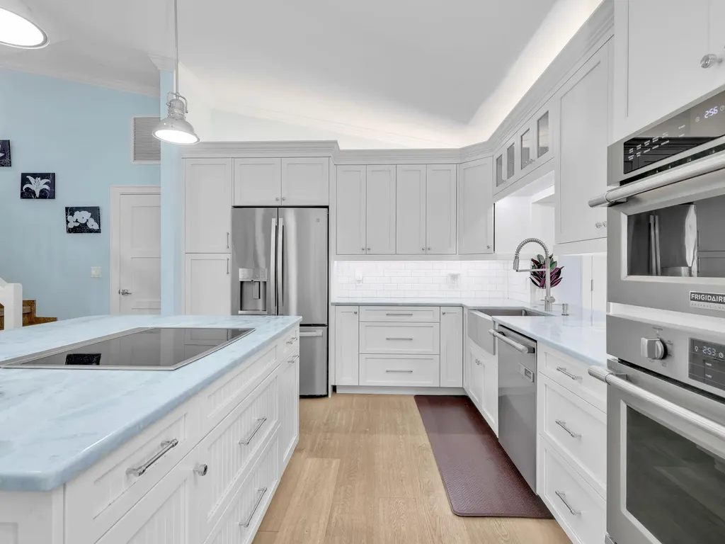 188 Columbus Way Marco Island FL 34145