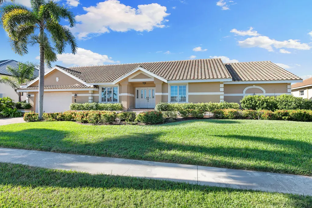 212 Windbrook Court Marco Island FL 34145