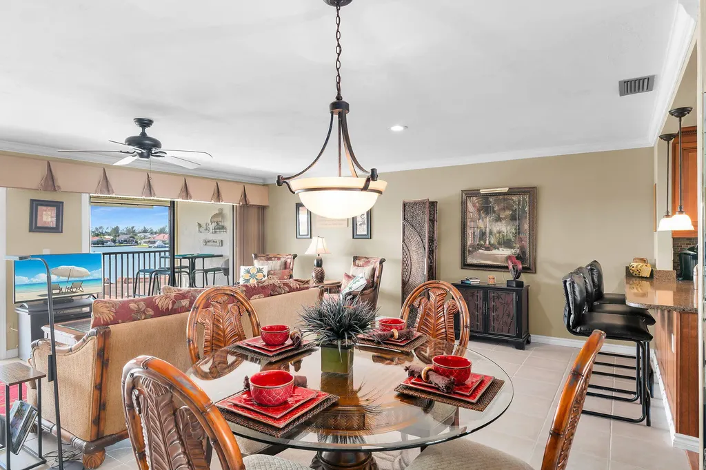 750 W Elkcam Circle Marco Island FL 34145