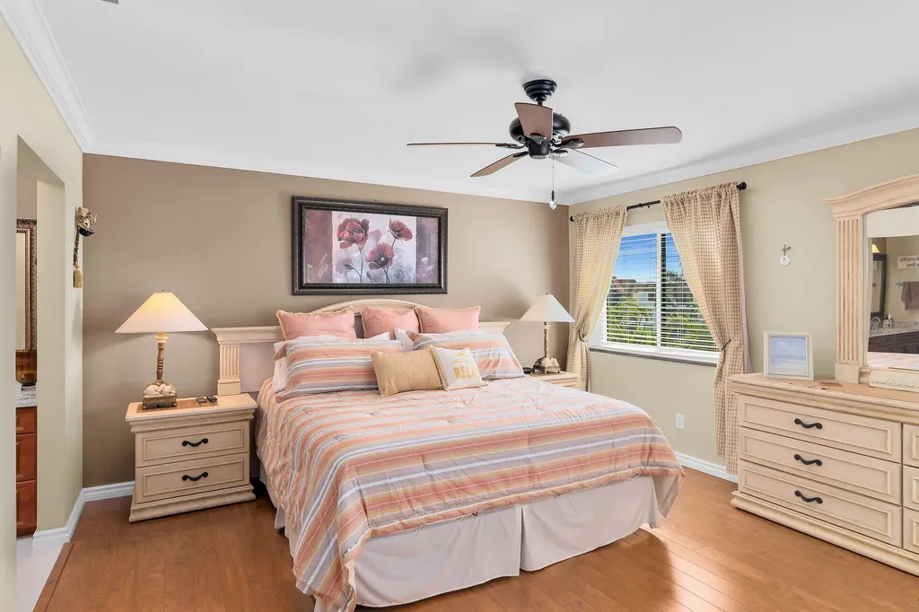 750 W Elkcam Circle Marco Island FL 34145