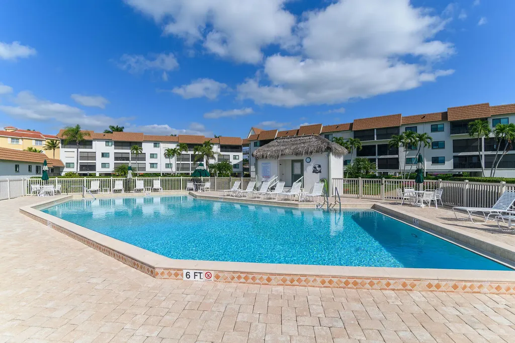 750 W Elkcam Circle Marco Island FL 34145