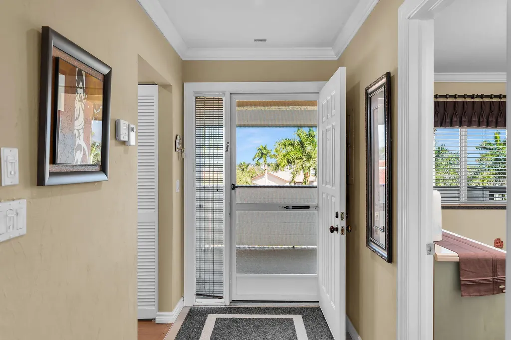 750 W Elkcam Circle Marco Island FL 34145