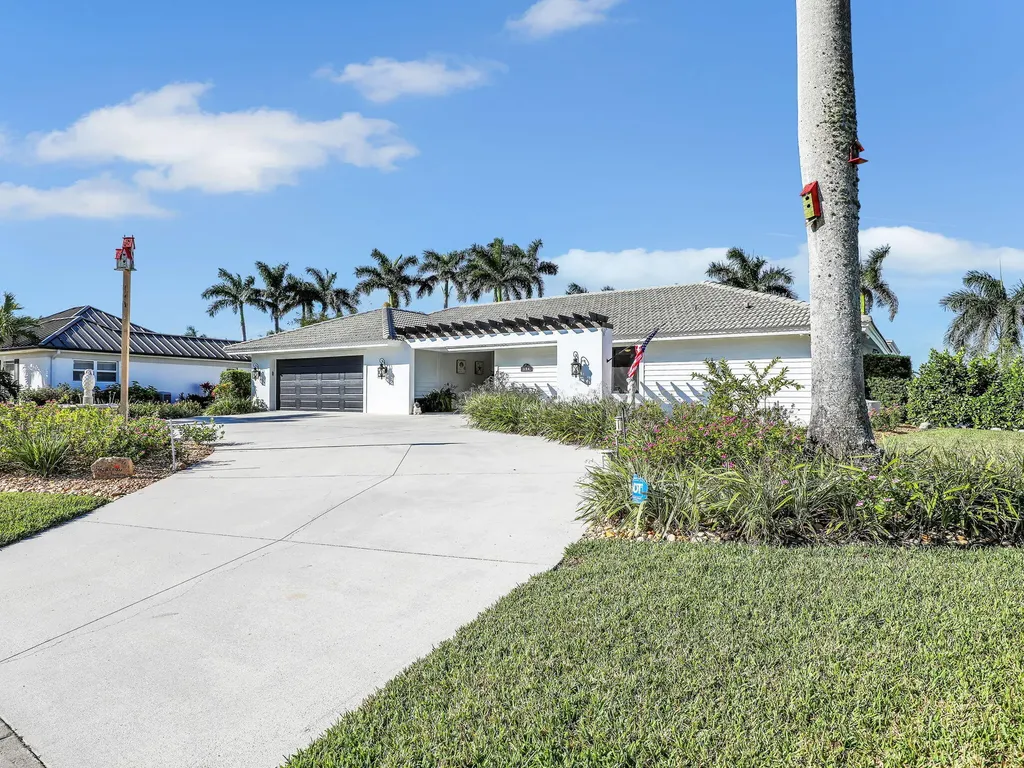 356 Nassau Court Marco Island FL 34145