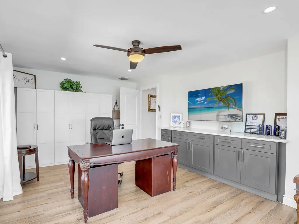 356 Nassau Court Marco Island FL 34145