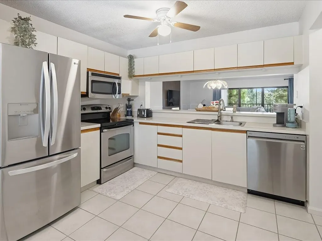 5767 Deauville Circle Naples FL 34112