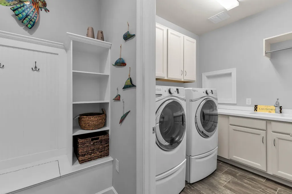 7072 Live Oak Drive Naples FL 34114