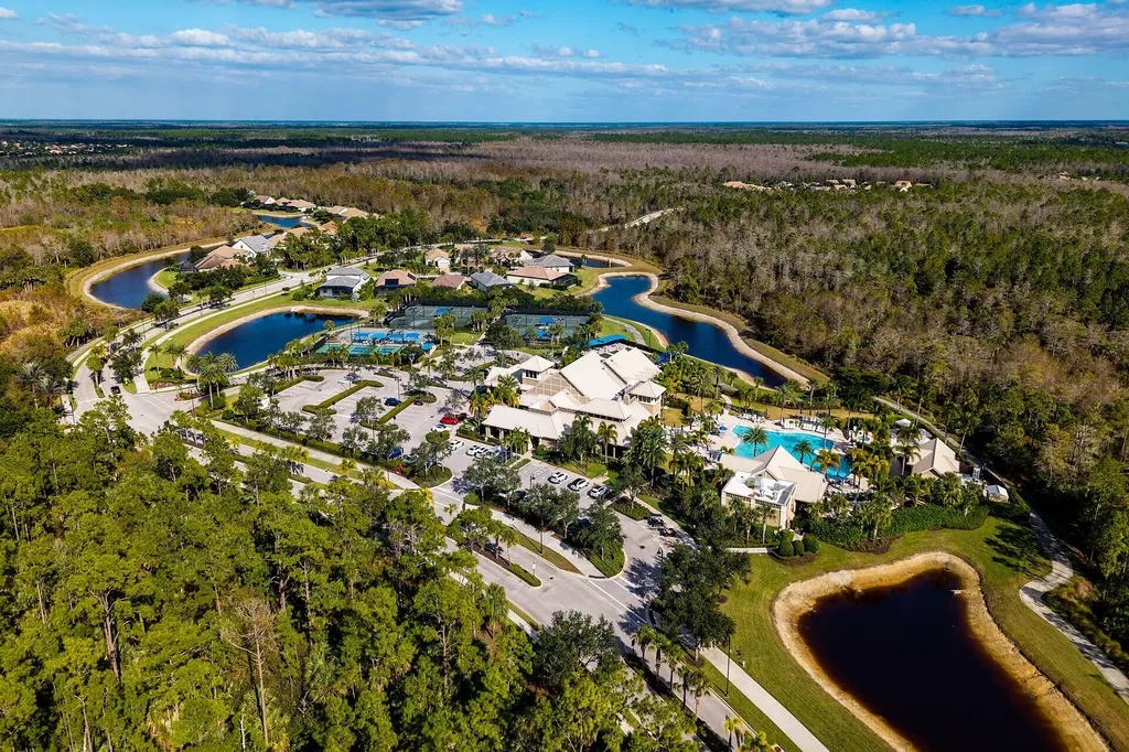 7072 Live Oak Drive Naples FL 34114