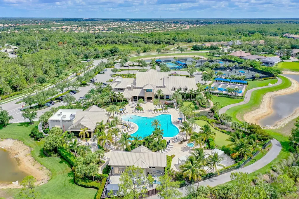 7072 Live Oak Drive Naples FL 34114