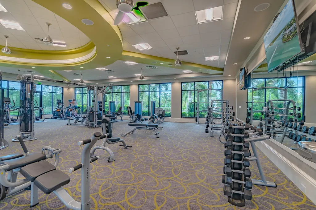 7072 Live Oak Drive Naples FL 34114