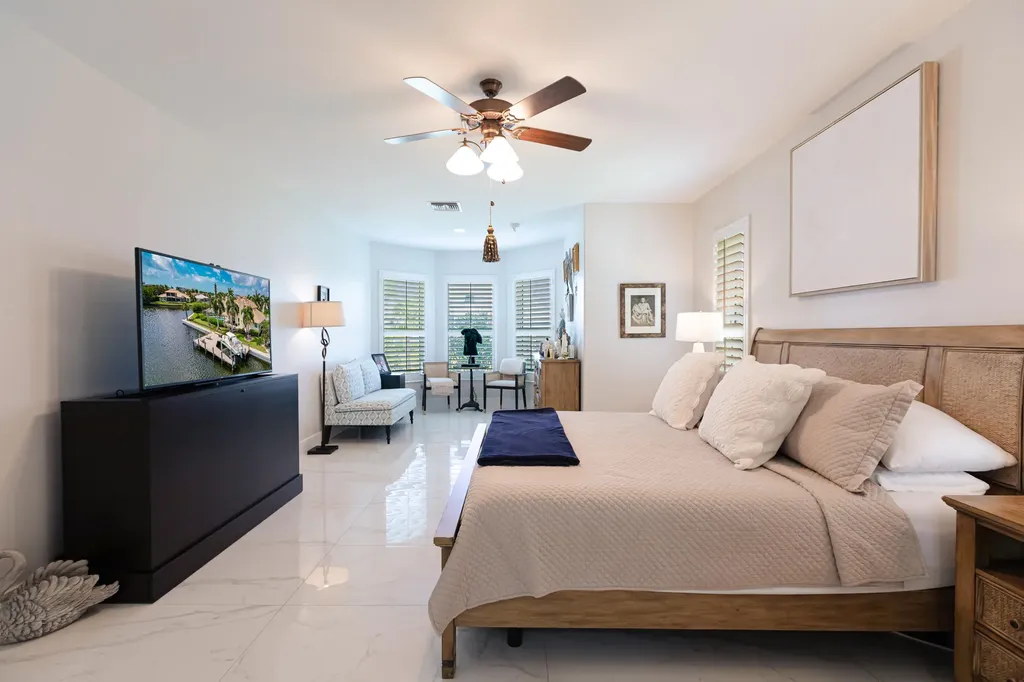 1045 Cottonwood Marco Island FL 34145