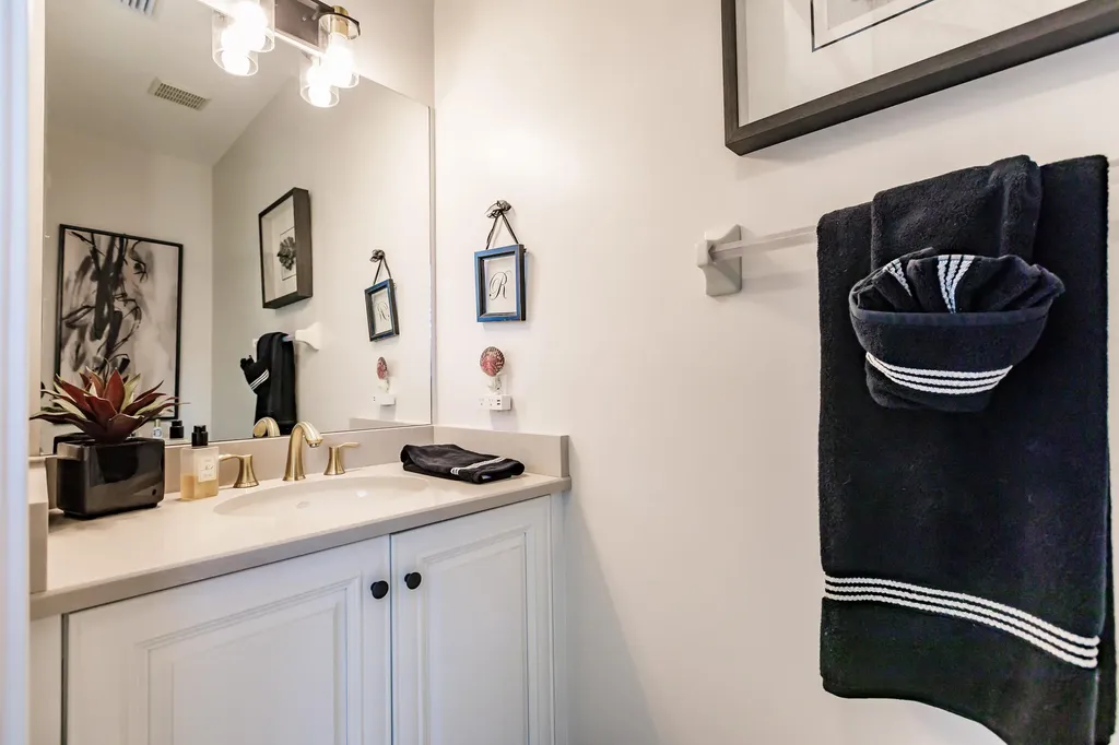 1045 Cottonwood Marco Island FL 34145