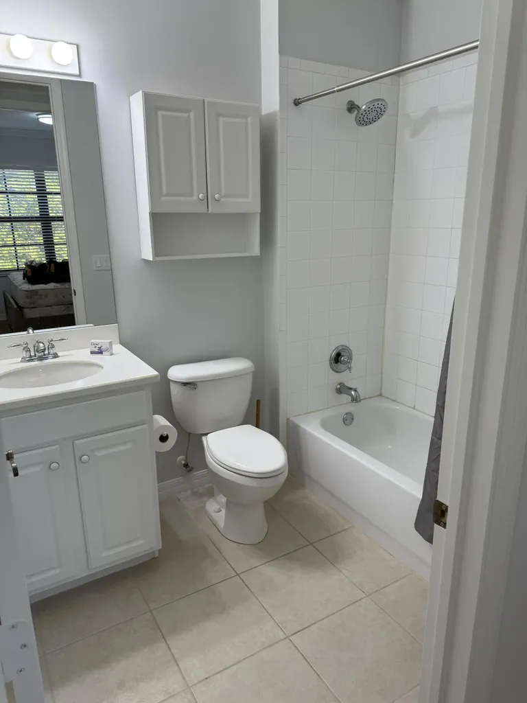 1379 E Artesia E Naples FL 34113