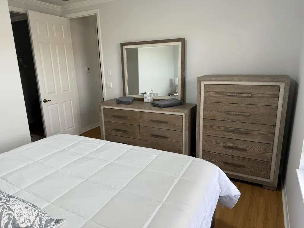 1379 E Artesia E Naples FL 34113