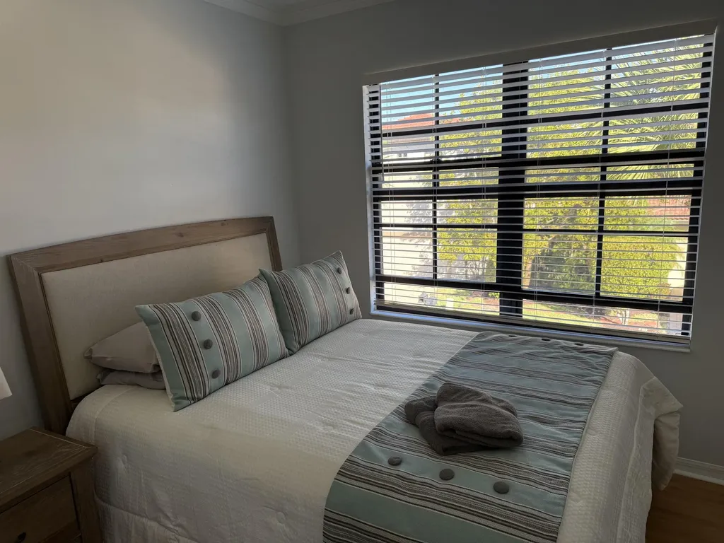 1379 E Artesia E Naples FL 34113