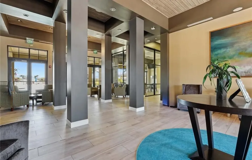 1379 E Artesia E Naples FL 34113