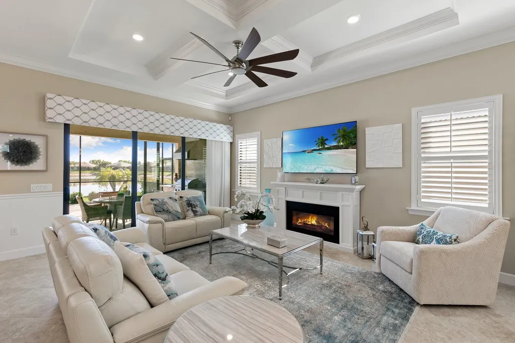 7679 Winding Cypress Drive Naples FL 34114