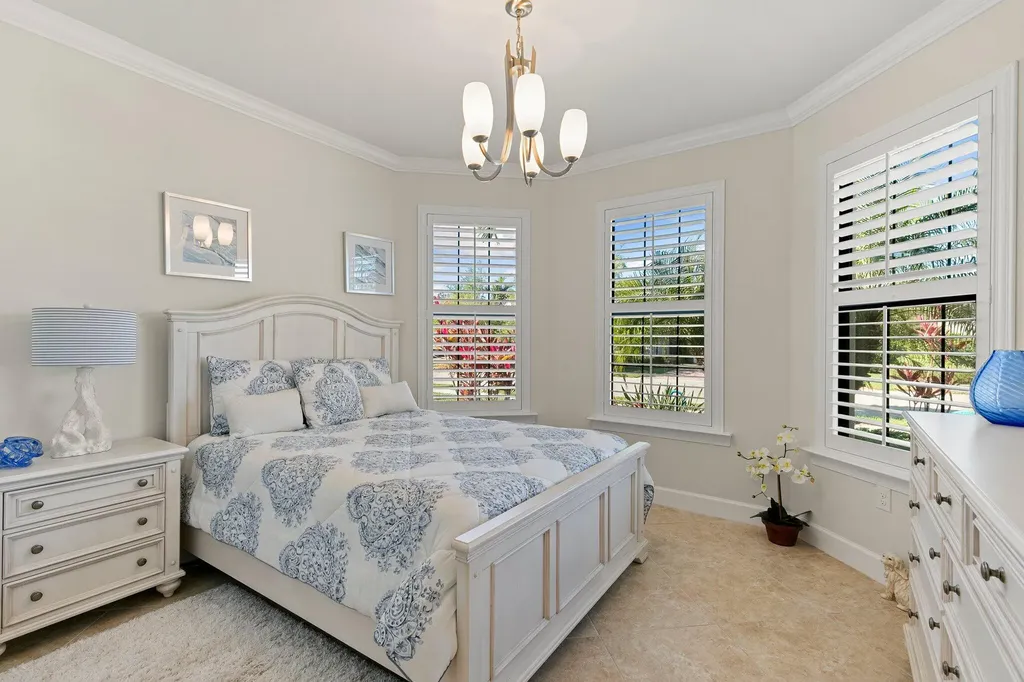 7679 Winding Cypress Drive Naples FL 34114