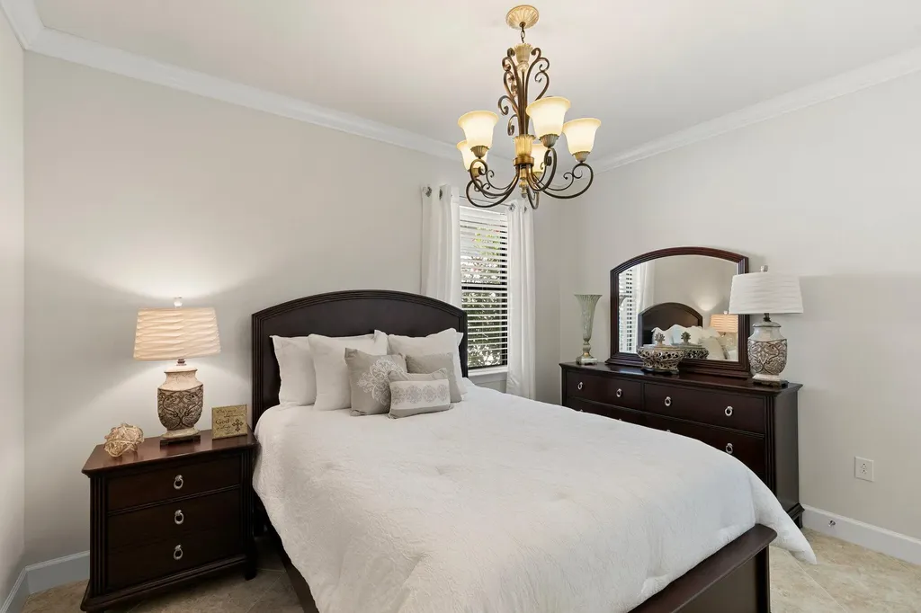 7679 Winding Cypress Drive Naples FL 34114