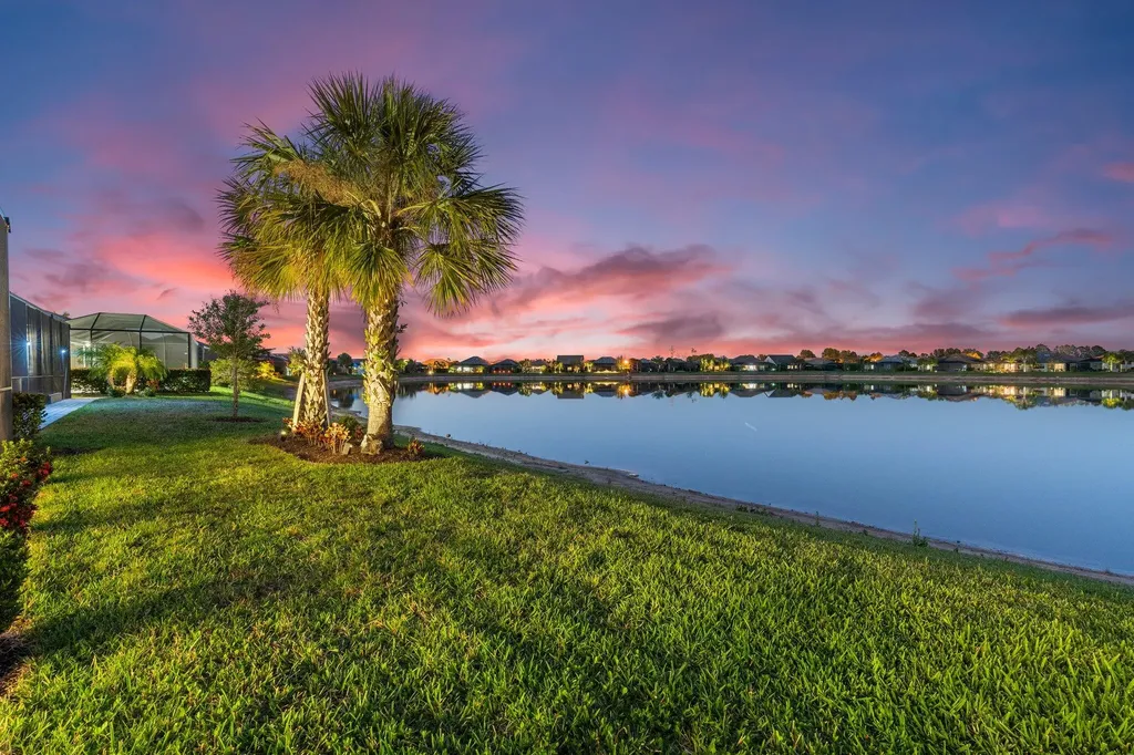 7679 Winding Cypress Drive Naples FL 34114