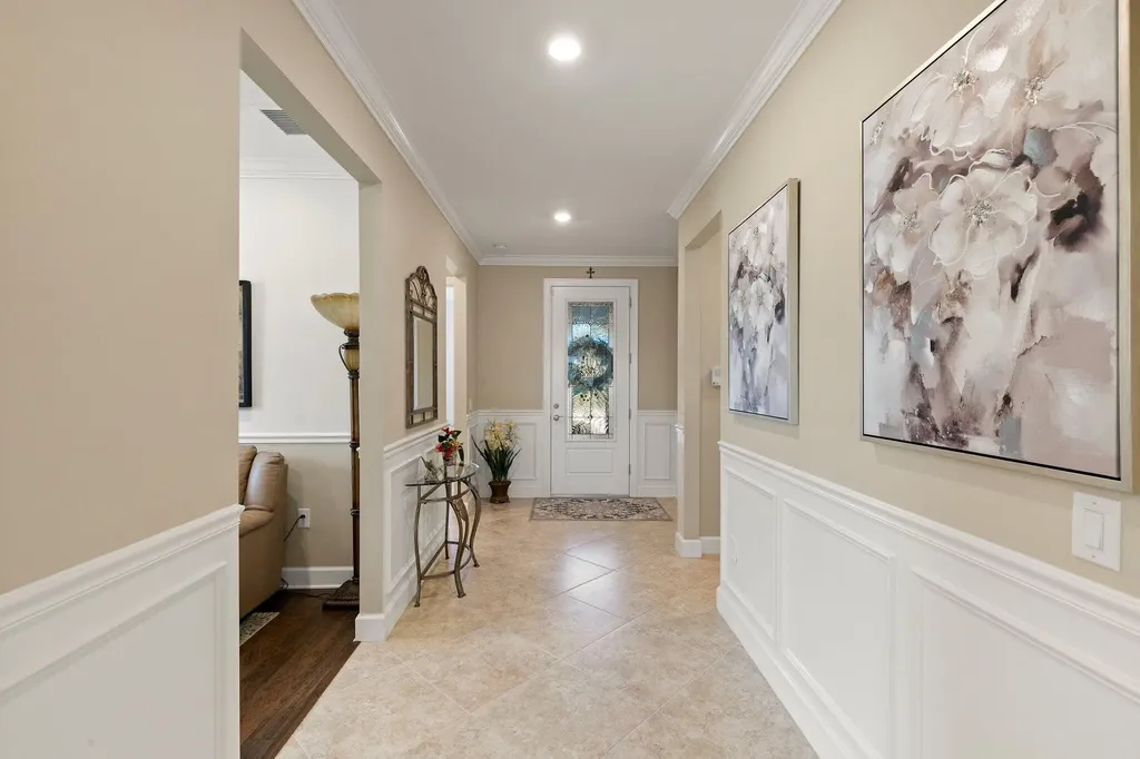 7679 Winding Cypress Drive Naples FL 34114