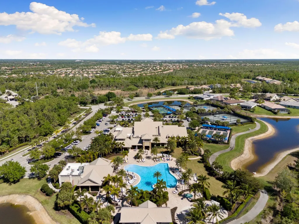 7679 Winding Cypress Drive Naples FL 34114