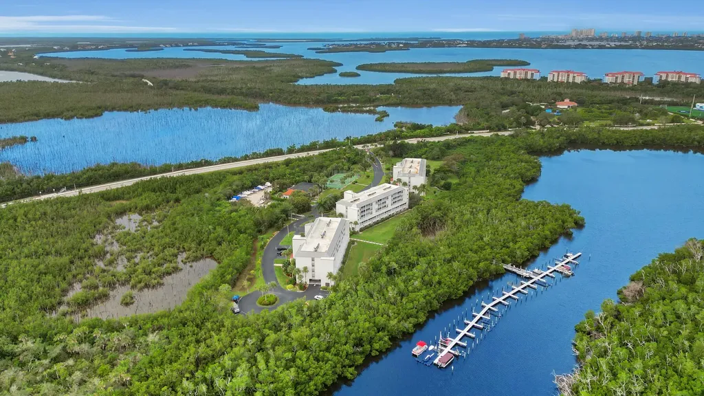 200 Stevens Landing Marco Island FL 34145